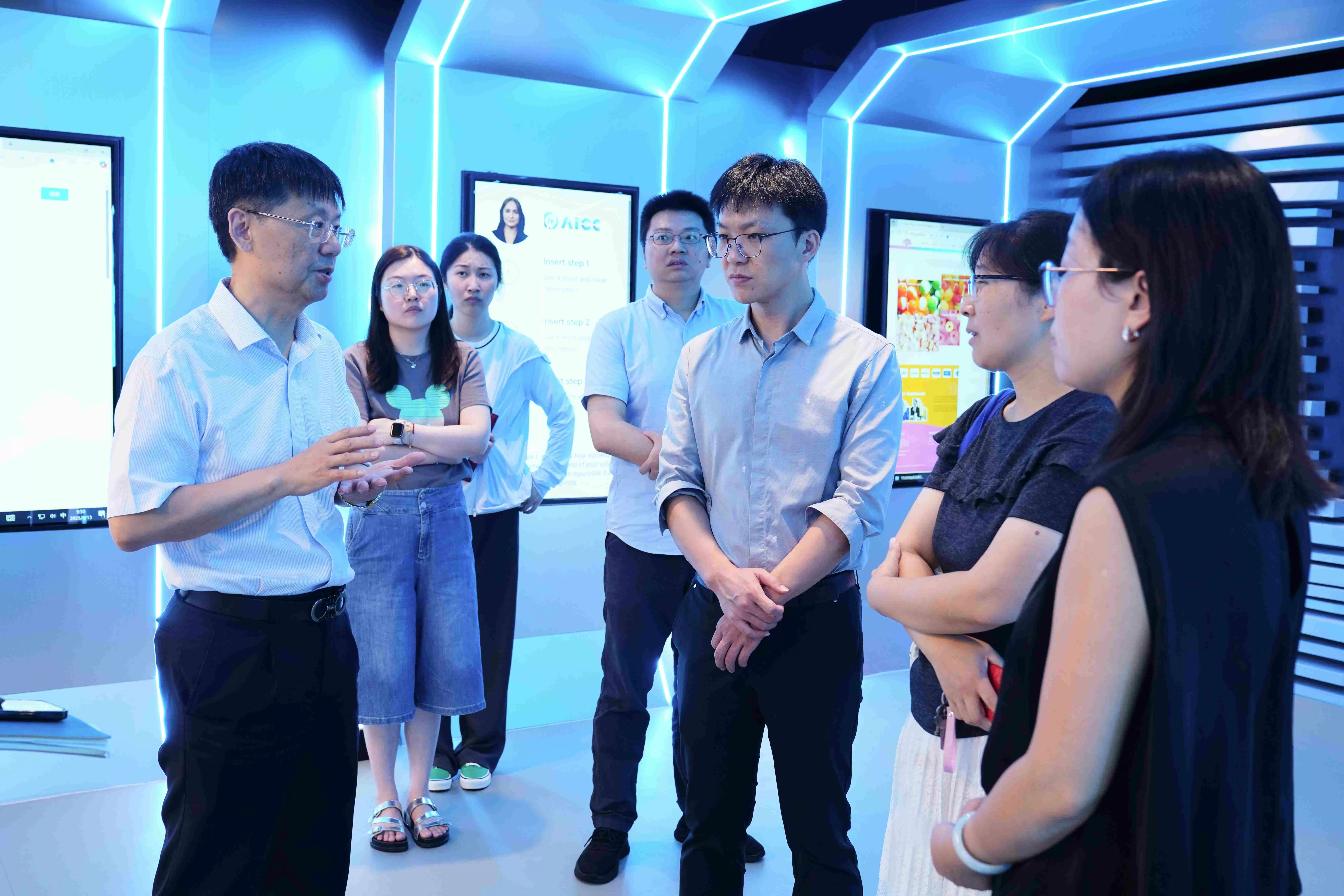 热烈欢迎南通市商务局副局长左晓明一行莅临创贸出海中心（南通）！